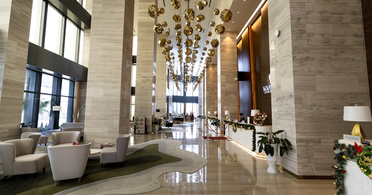 hotel-lobby-luxury-15.jpg