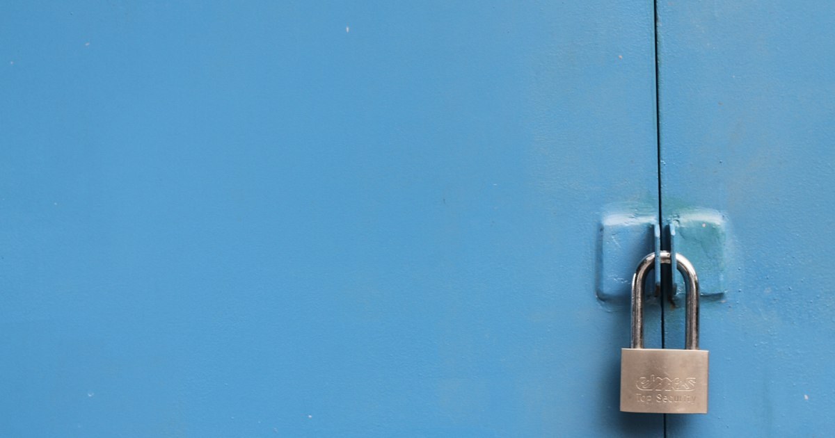 Does Your Credit Card Still Cover Identity Theft? What Chase, Amex, and Visa Actually Offer in 2026