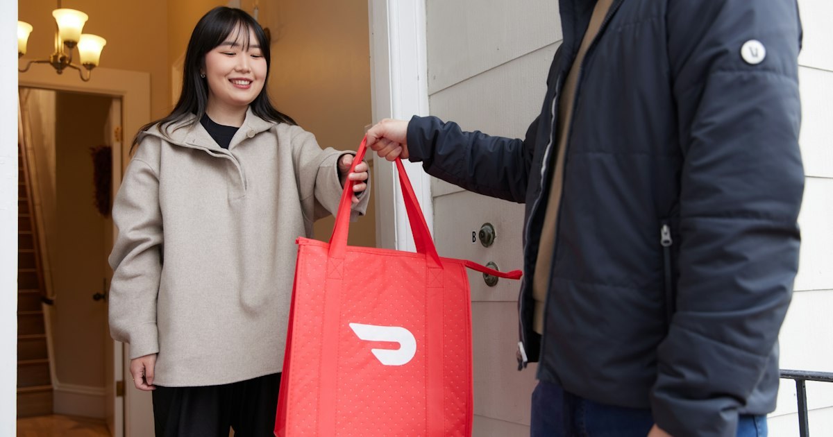 Chase Sapphire Reserve DoorDash Credit Jumps to $15 a Month Starting October 1